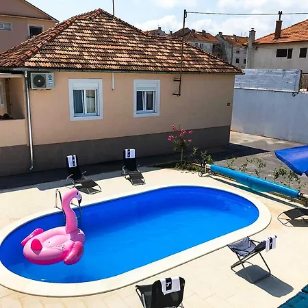 Franov, Zadar, Mit Privatem Pool Und Garten Zadar